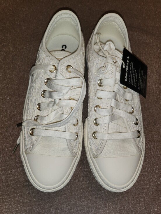 Converse Shoes - Converse Women’s Low Top Lace Sneakers in Cream